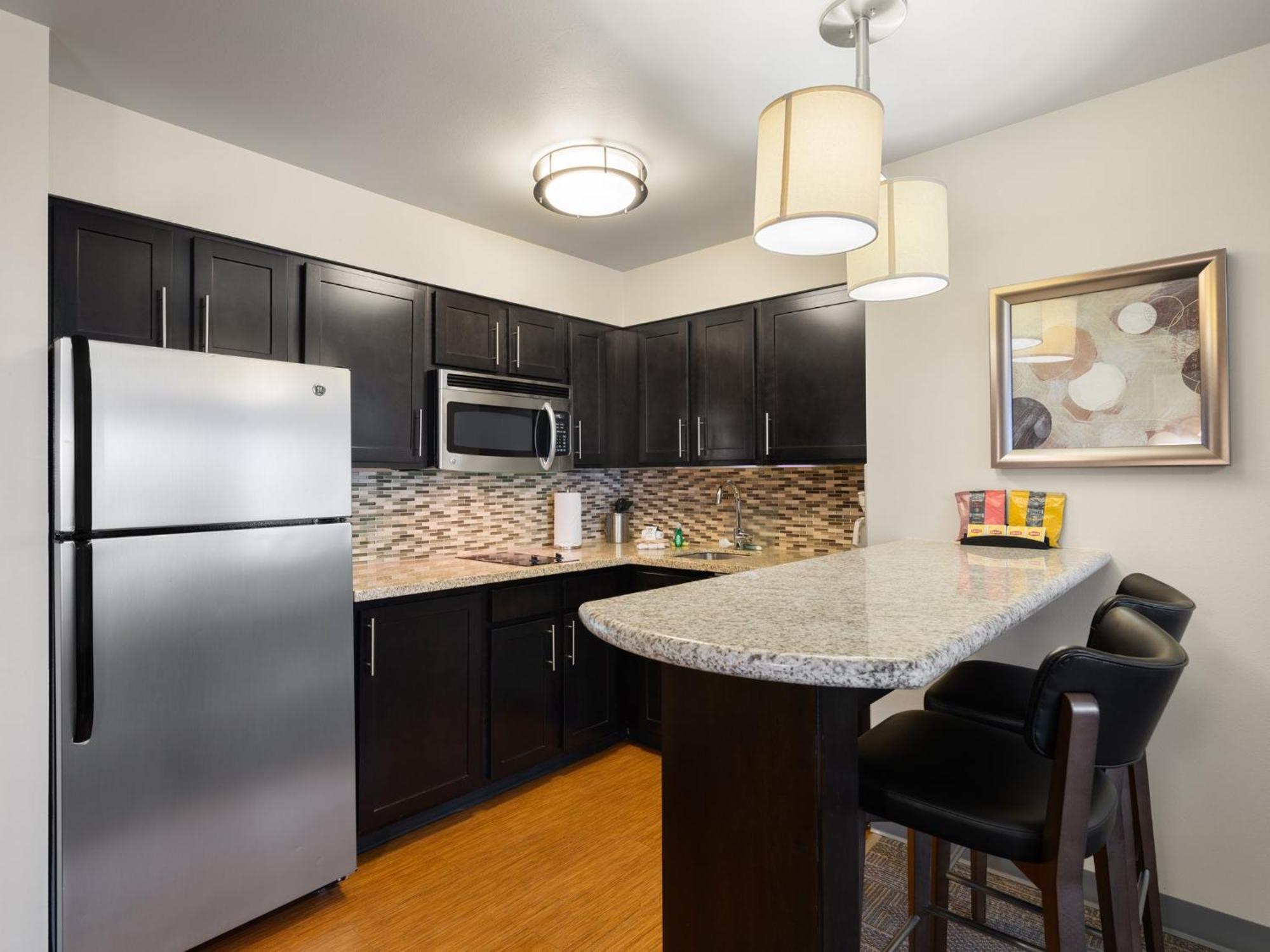 Staybridge Suites Midvale By Ihg Kültér fotó