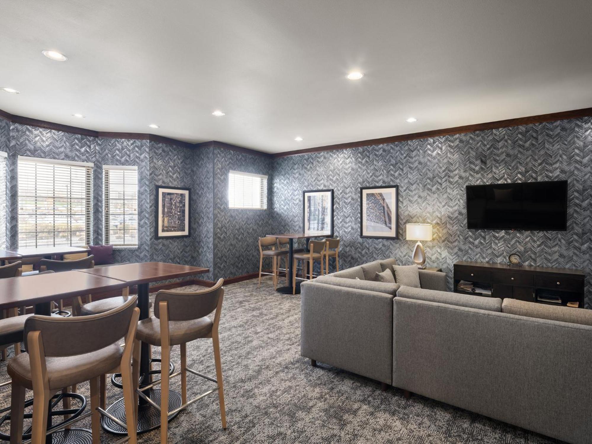 Staybridge Suites Midvale By Ihg Kültér fotó